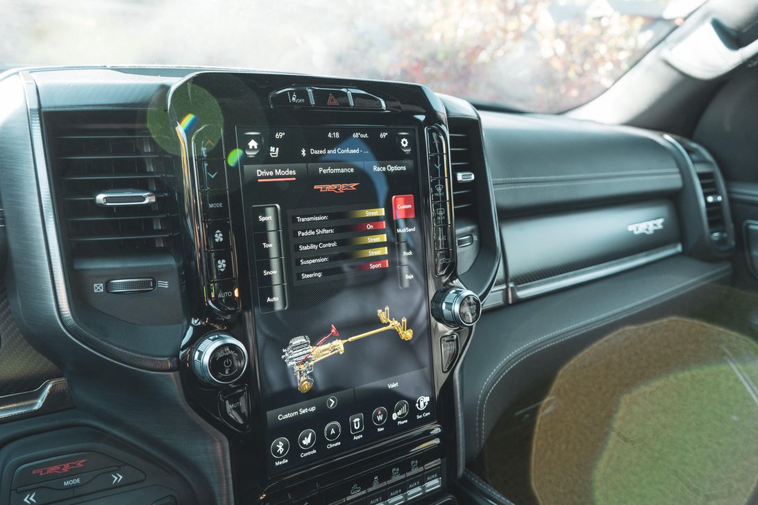 ram-1500-trx-2021-735213