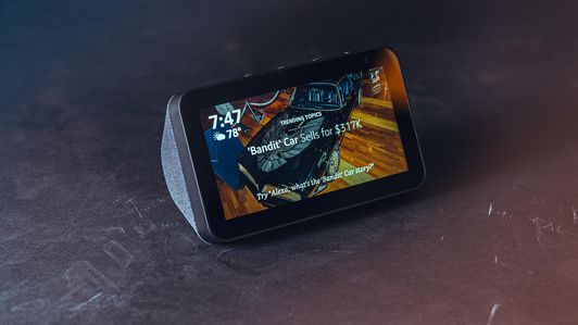 echo-show-5-promo-photos-1