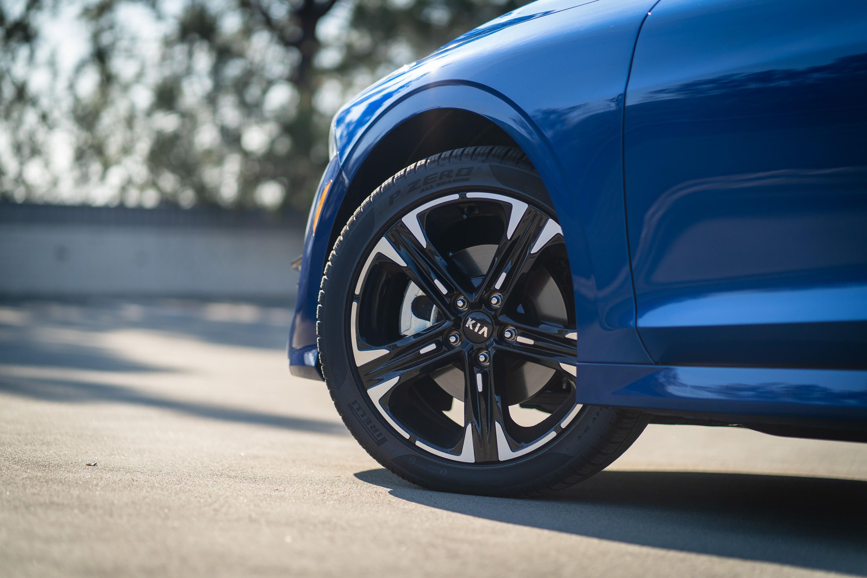 kia-k5-gt-line-2021-735892