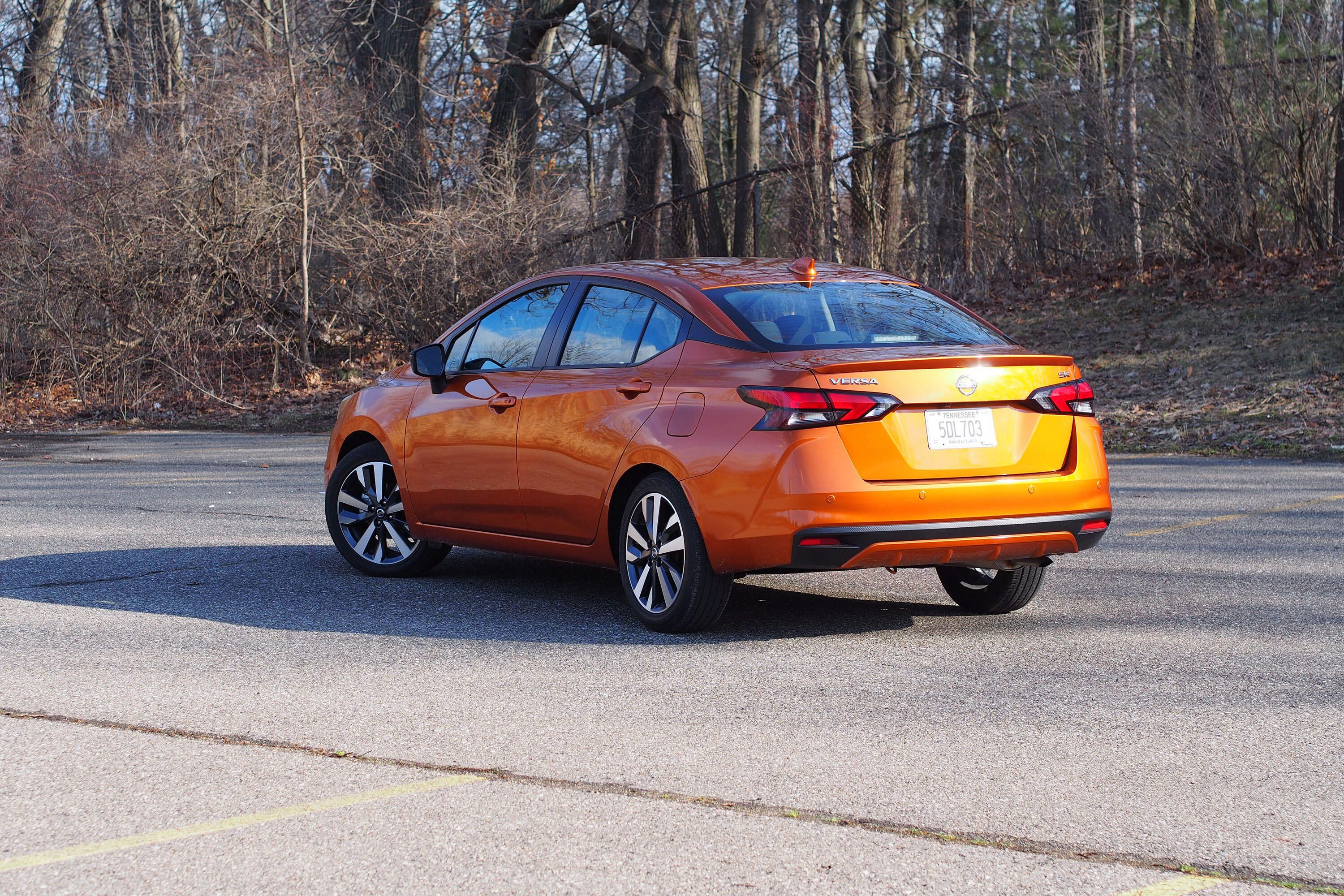 2021 Nissan Versa SR