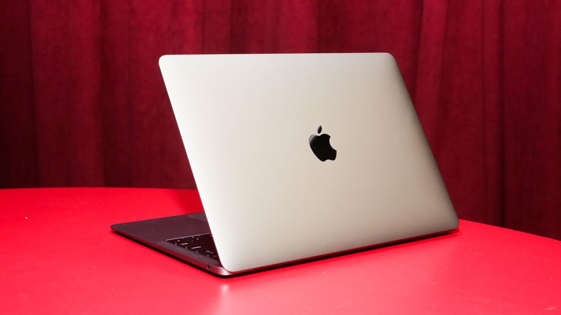30-apple-macbook-air-2018