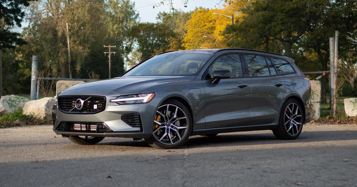 2020 Volvo V60 Polestar Engineered review: A potent plug-in performer