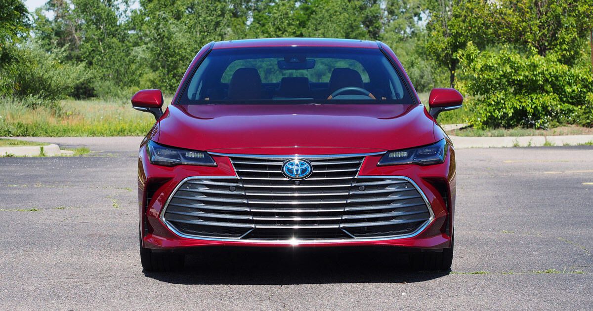 2021 Toyota Avalon Hybrid review: Soft-serve sedan